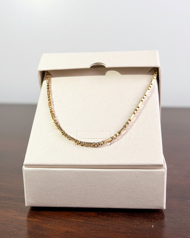 Cadena Cubos Mujer