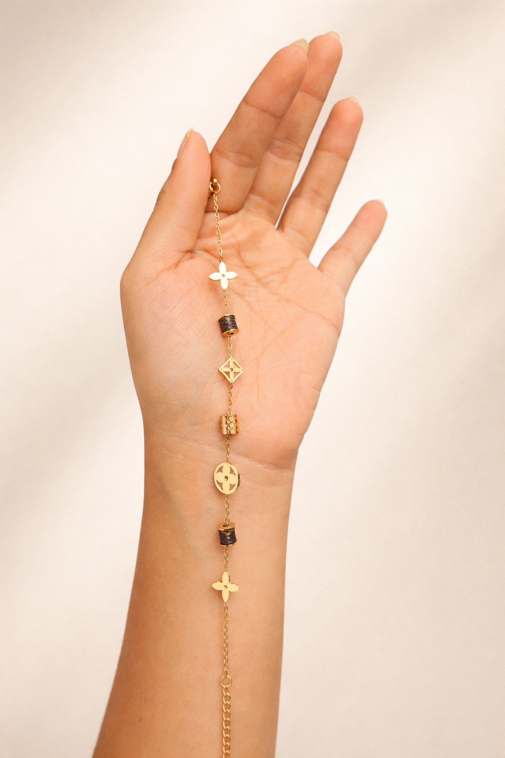 Pulsera LV Mujer