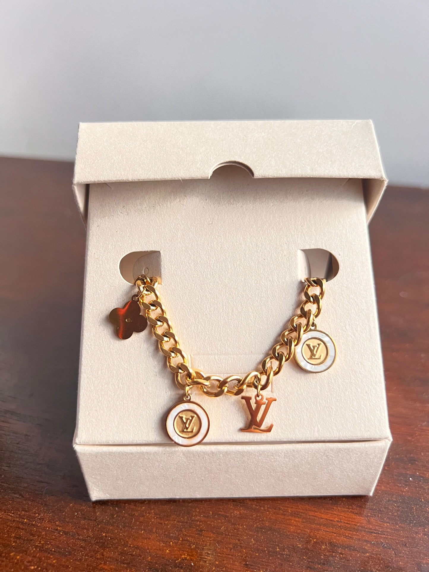 Pulsera LV-2 Mujer